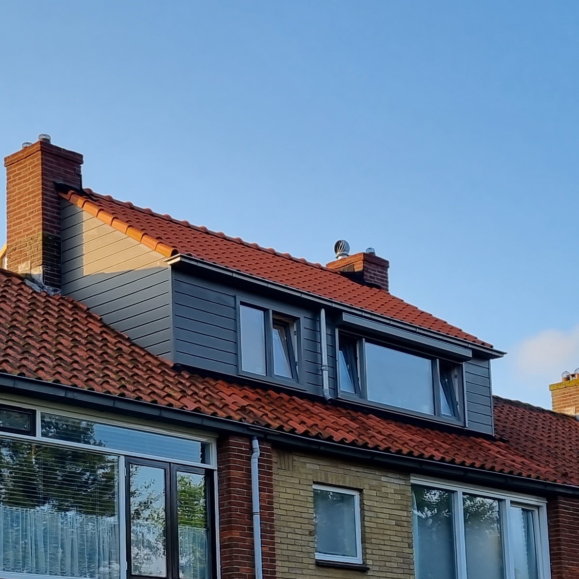 Dakopbouw op een pannendak – BENK Bouwbedrijf